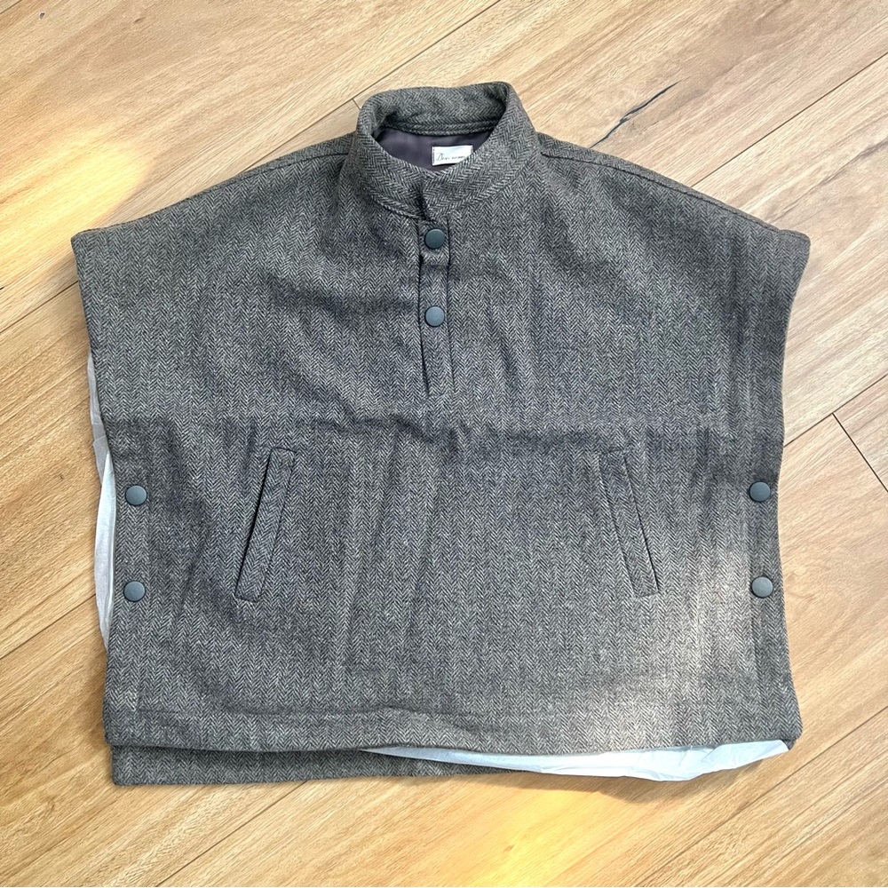 Kids Poncho/ cape